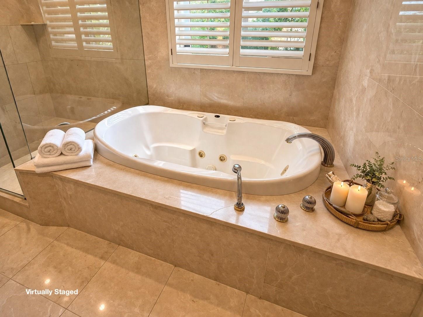 Image 28 of 57 For 441 Lucerne Avenue