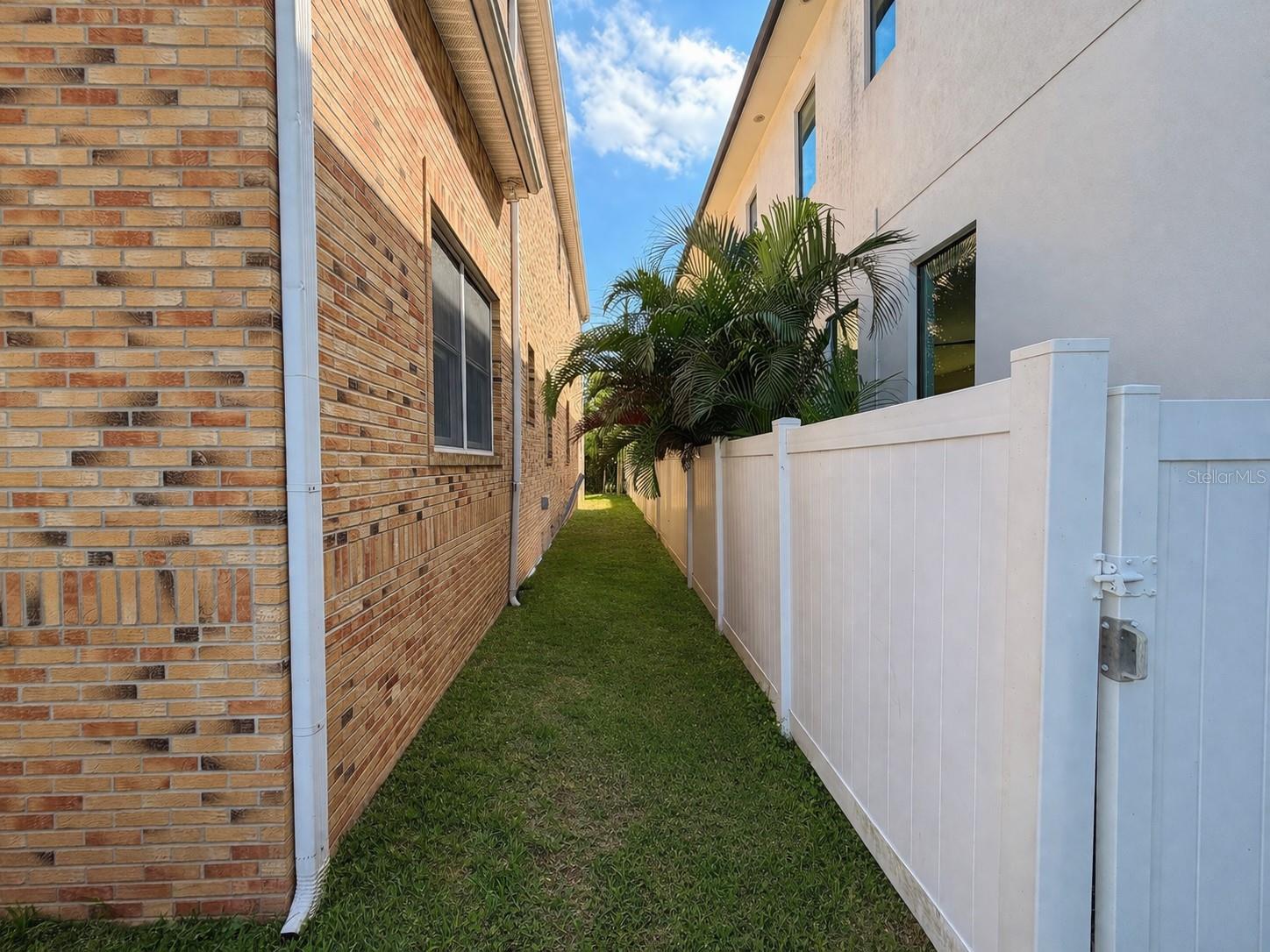 Image 3 of 57 For 441 Lucerne Avenue