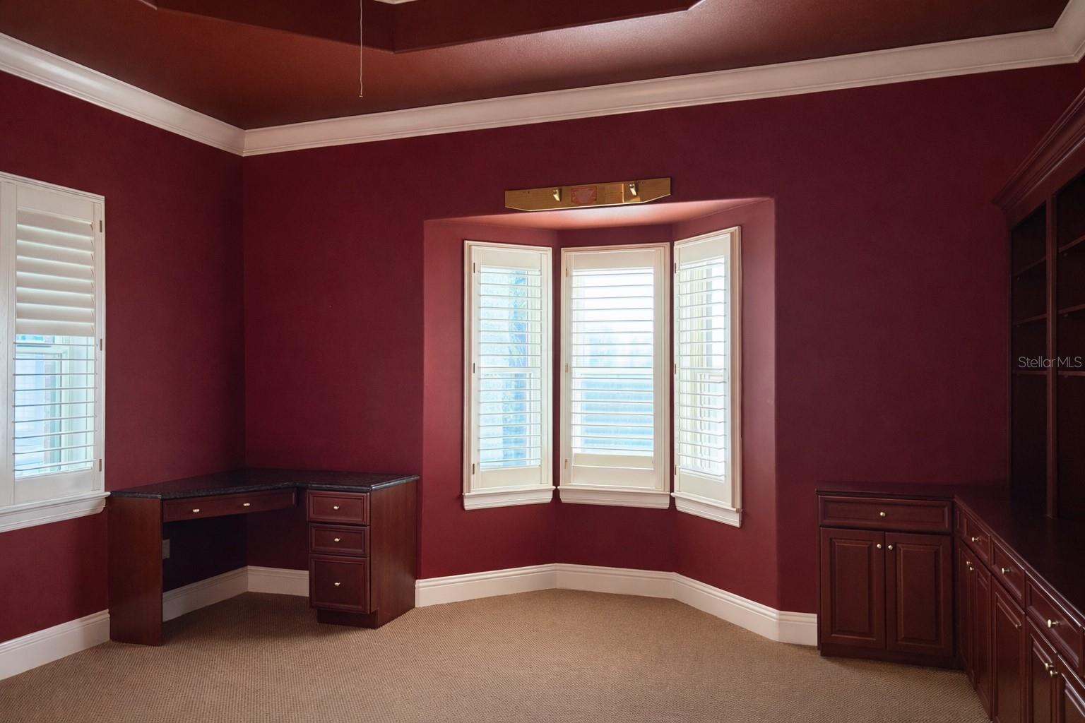 Image 39 of 57 For 441 Lucerne Avenue