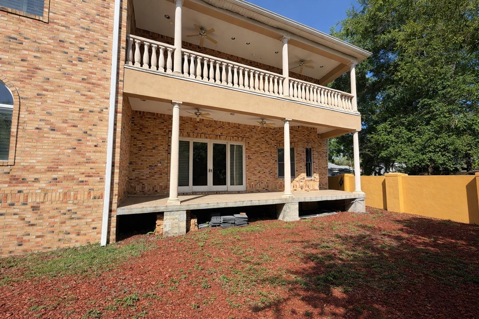 Image 4 of 57 For 441 Lucerne Avenue