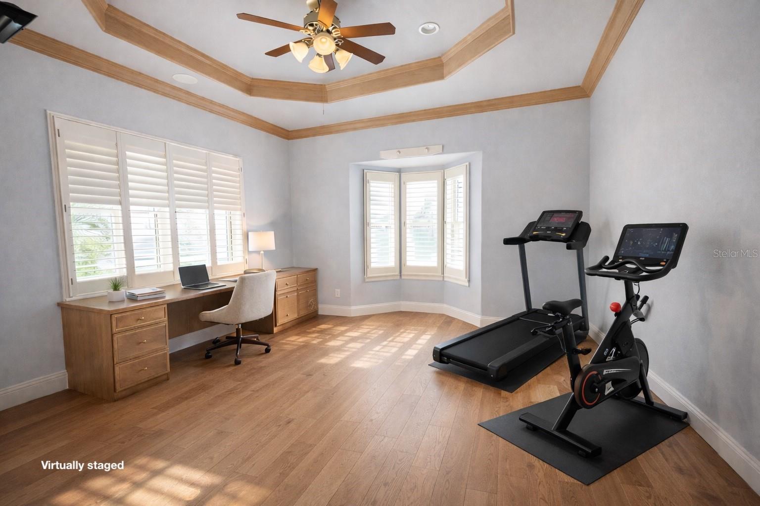 Image 40 of 57 For 441 Lucerne Avenue