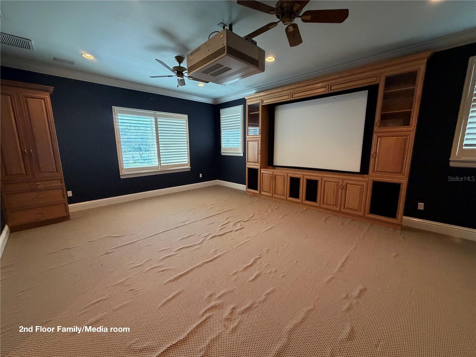 Image 44 of 57 For 441 Lucerne Avenue