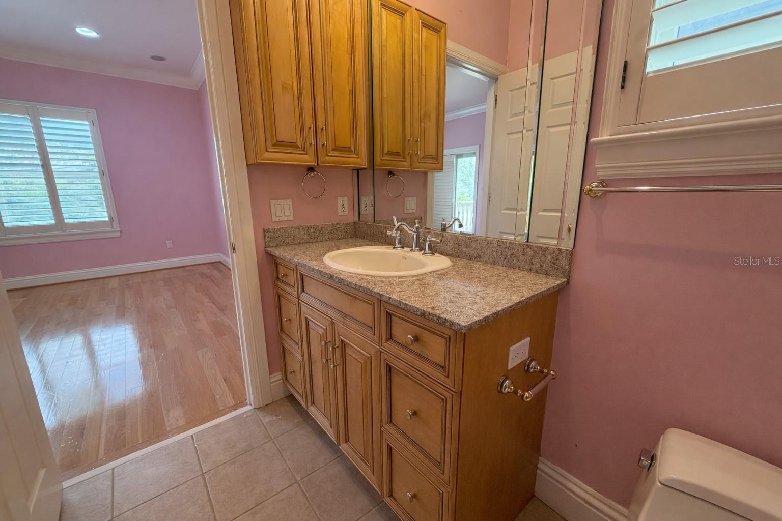 Image 50 of 57 For 441 Lucerne Avenue