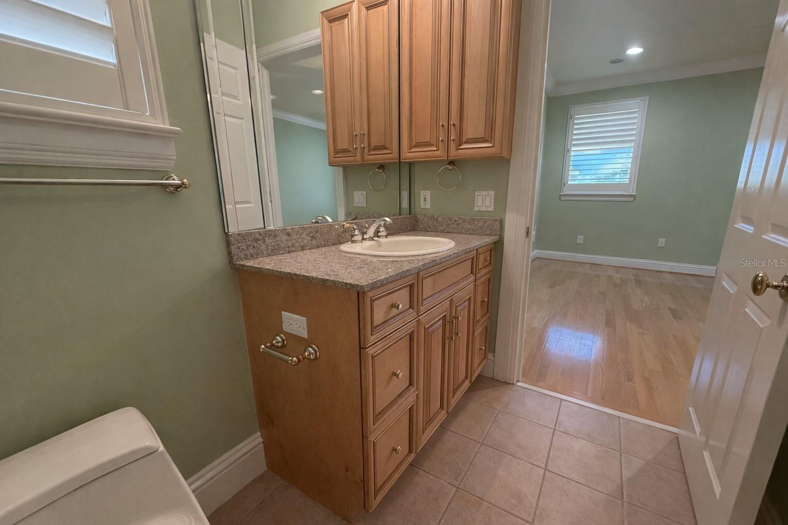 Image 53 of 57 For 441 Lucerne Avenue