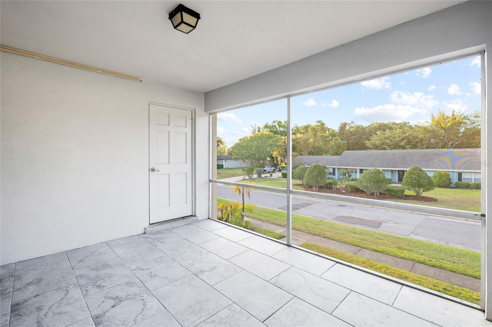Image 24 of 41 For 3402 Latania Drive 321