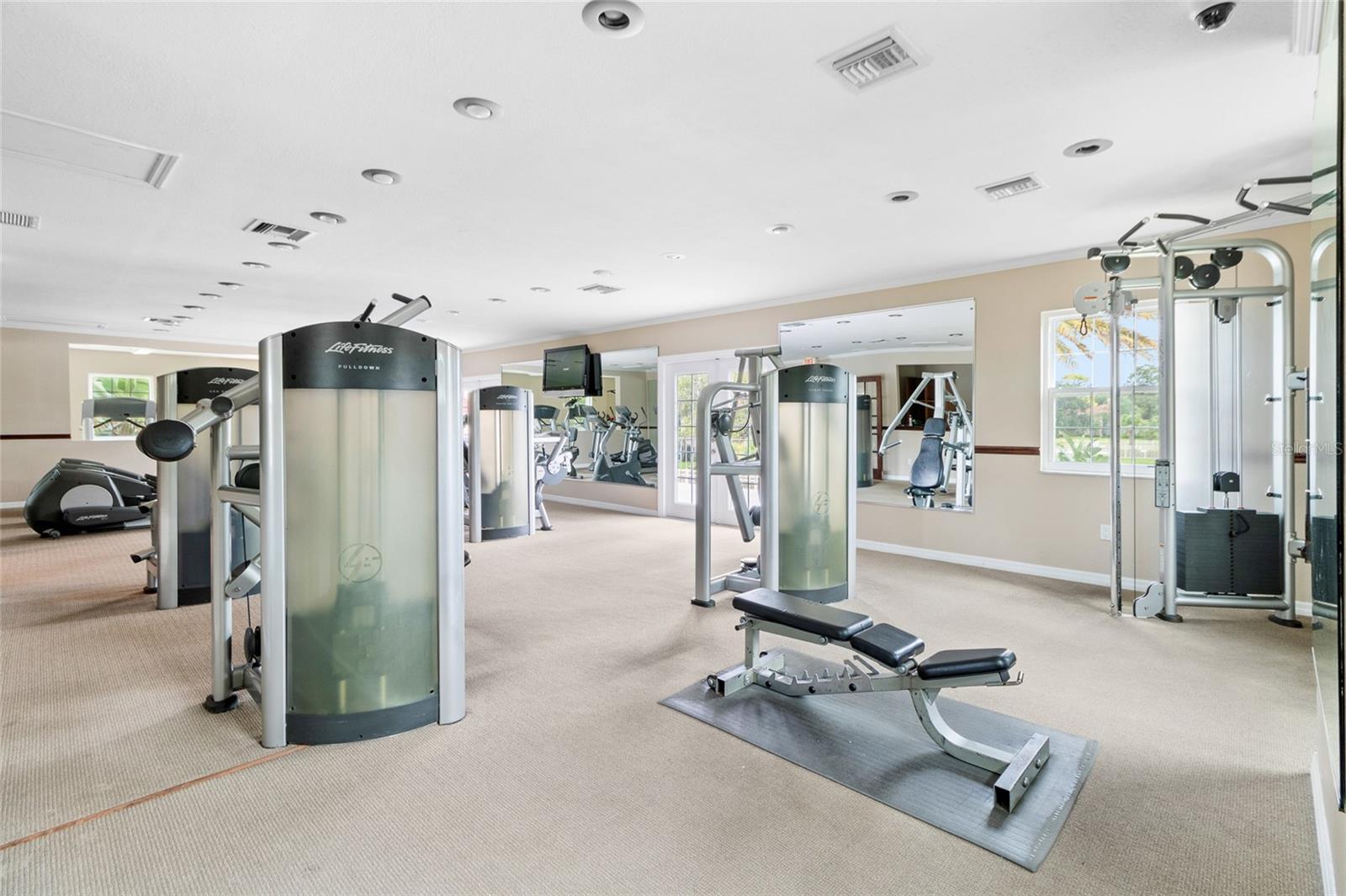 Image 31 of 41 For 3402 Latania Drive 321