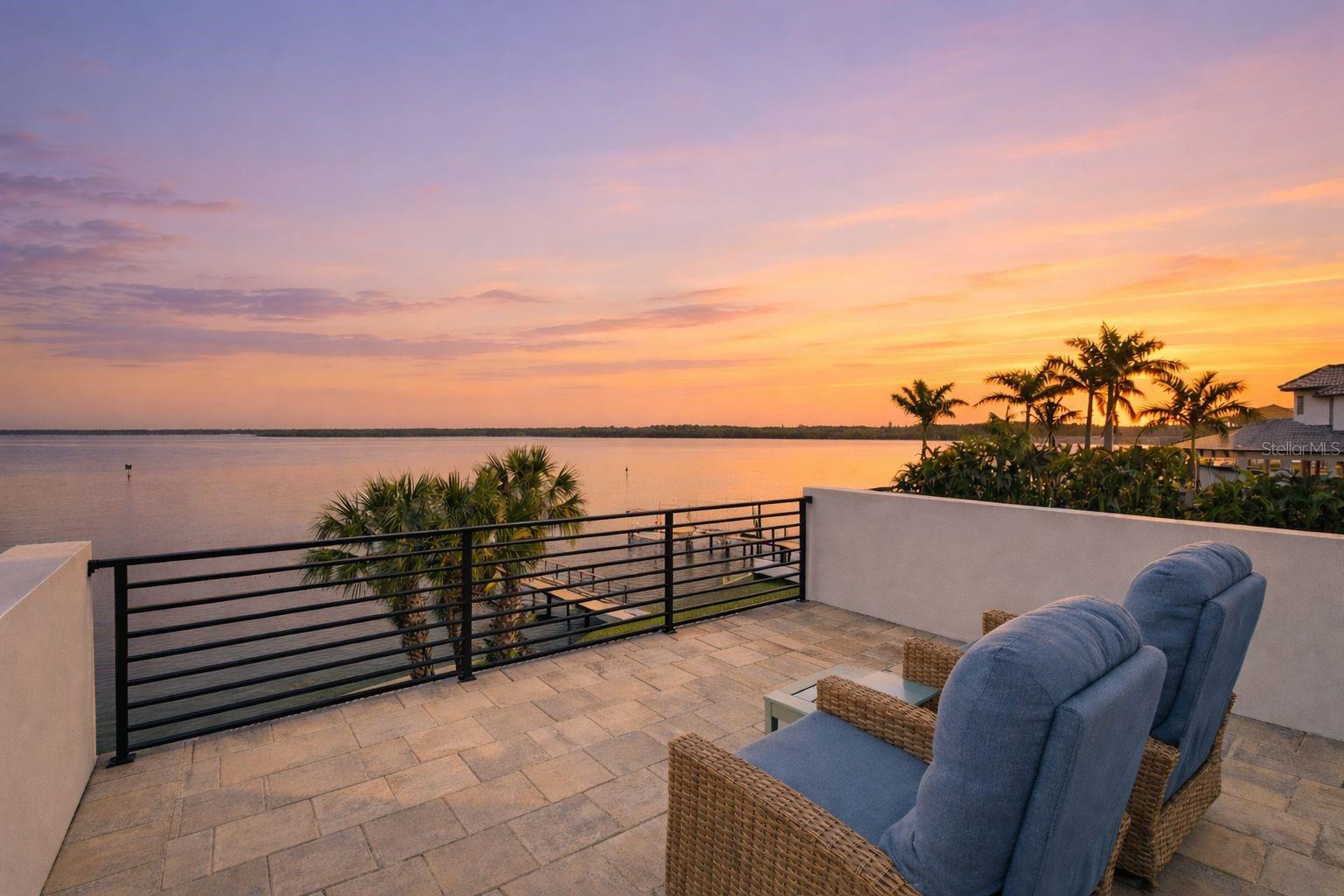 Image 2 of 20 For 1843 Bayou Grande Boulevard Ne