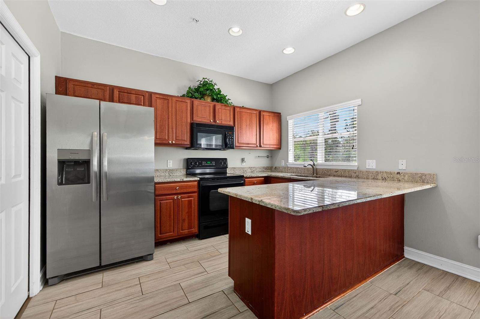 Image 10 of 31 For 3108 Toscana Circle