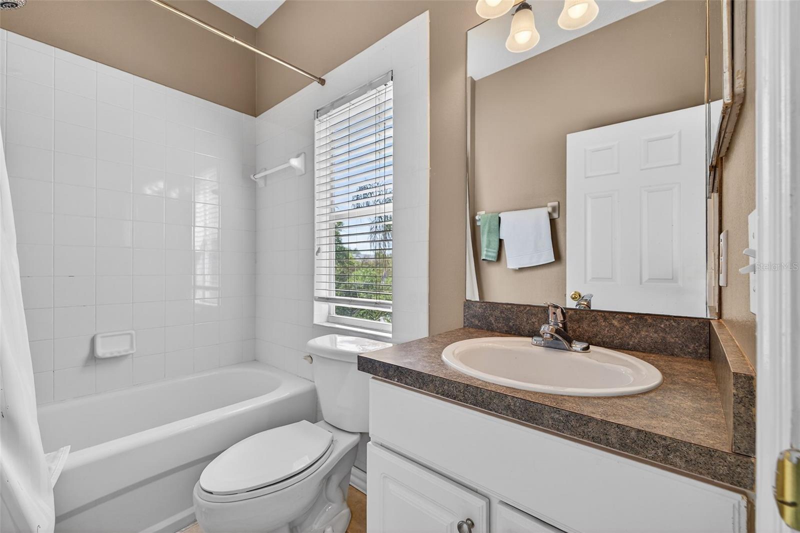 Image 19 of 31 For 3108 Toscana Circle