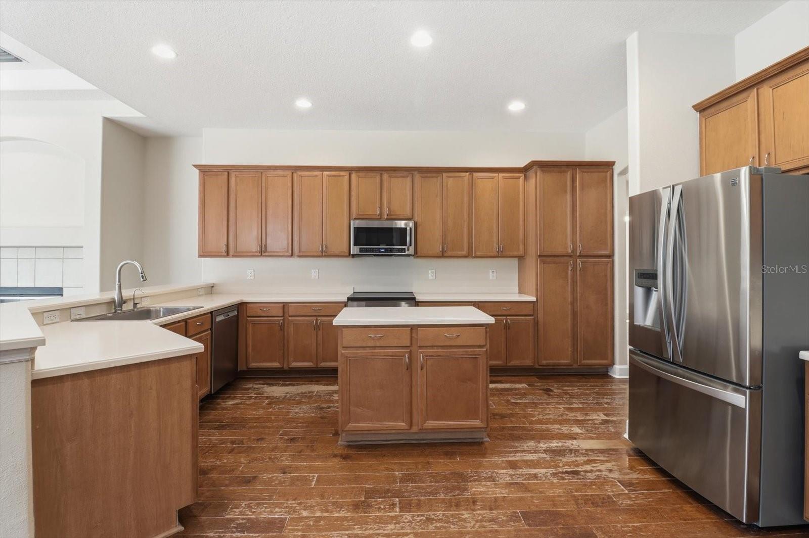 Image 13 of 46 For 5902 Hammock Woods Drive