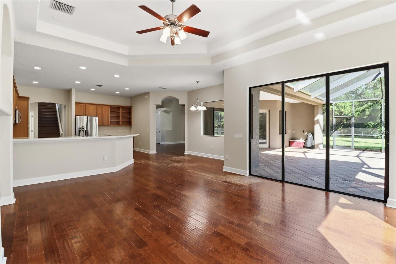 Image 17 of 46 For 5902 Hammock Woods Drive