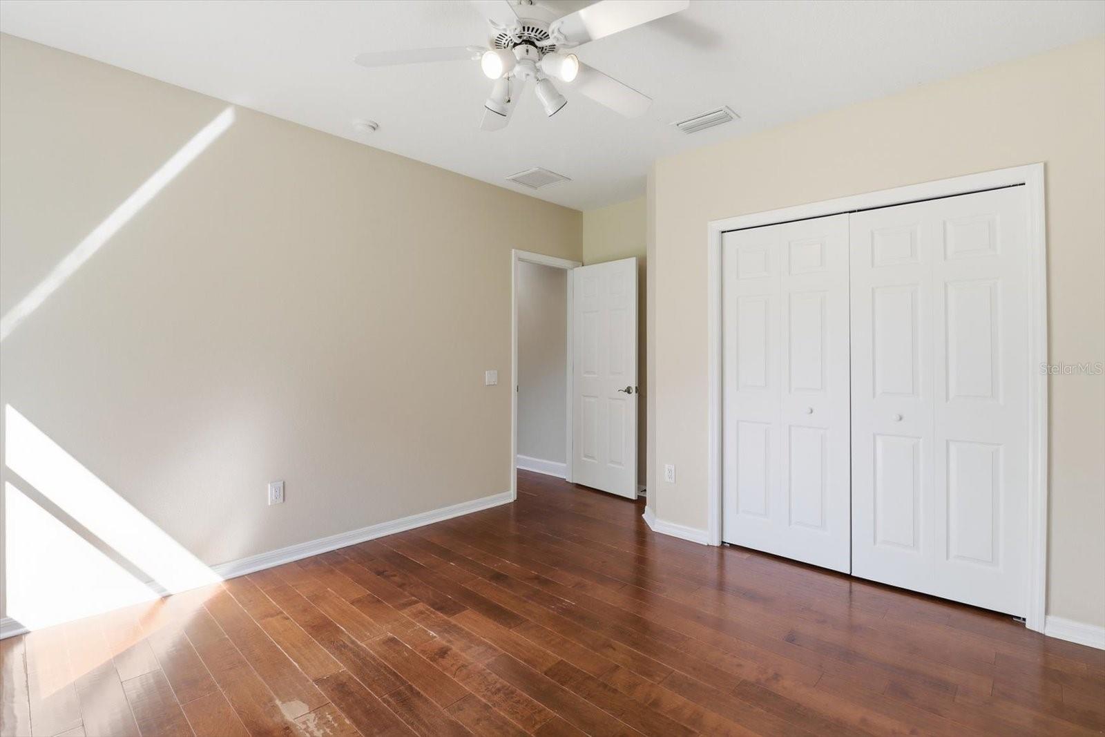 Image 32 of 46 For 5902 Hammock Woods Drive