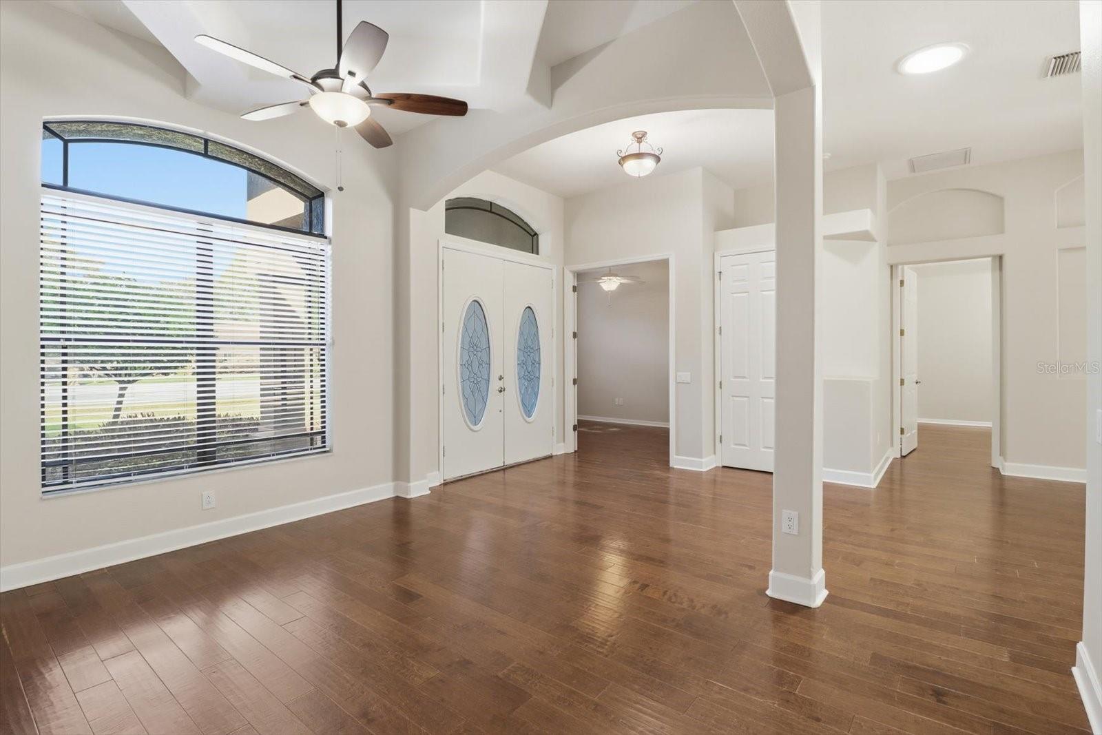 Image 7 of 46 For 5902 Hammock Woods Drive