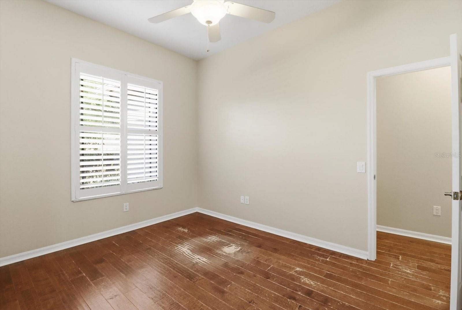 Image 8 of 46 For 5902 Hammock Woods Drive