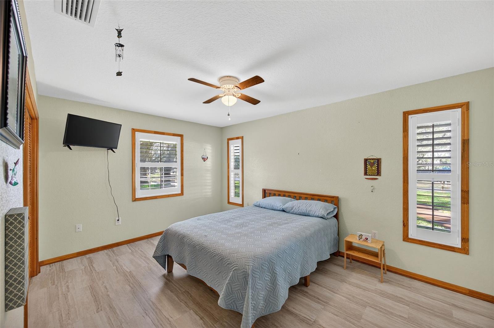 Image 11 of 48 For 1312 Grove Avenue