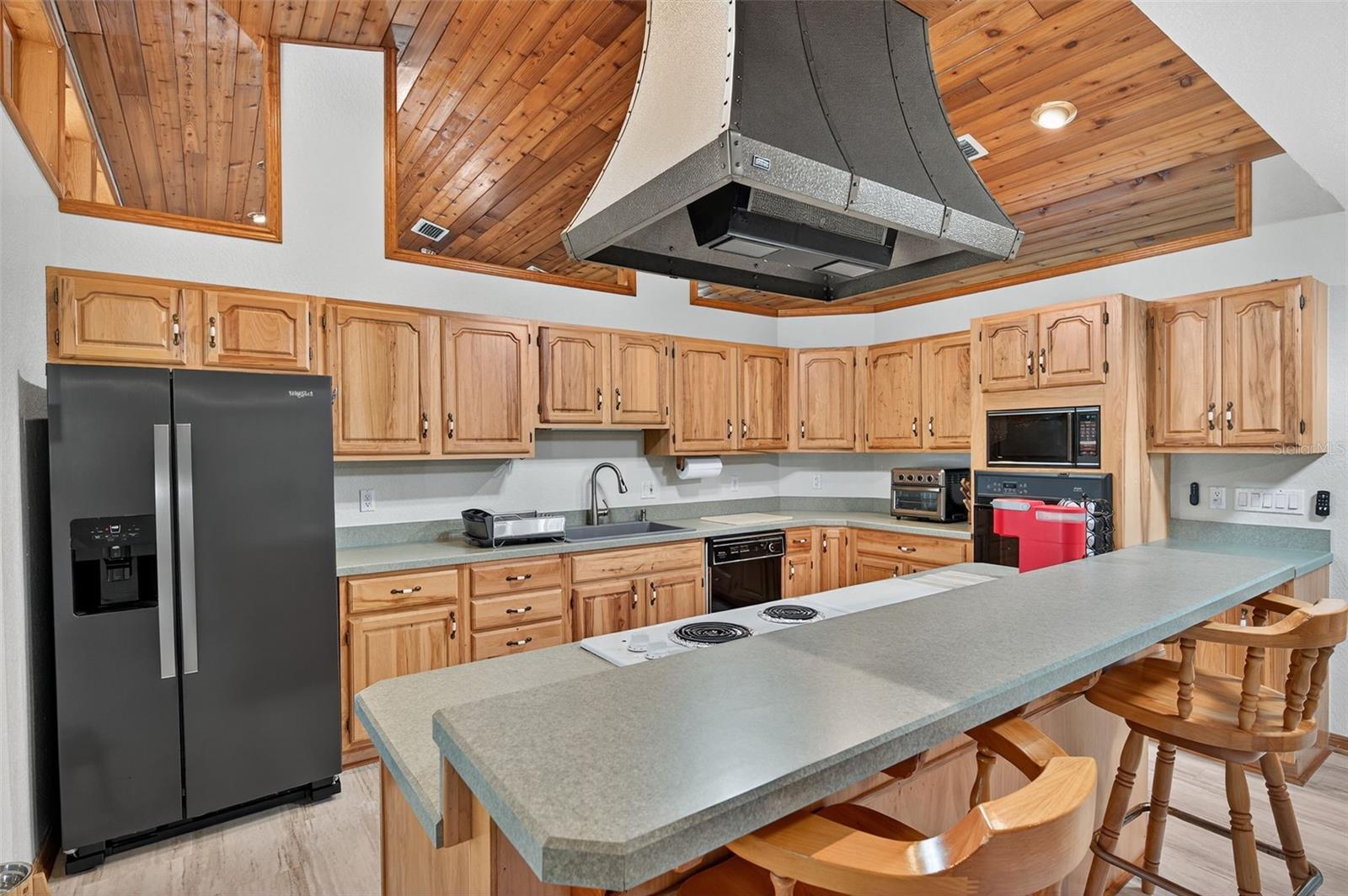 Image 3 of 48 For 1312 Grove Avenue