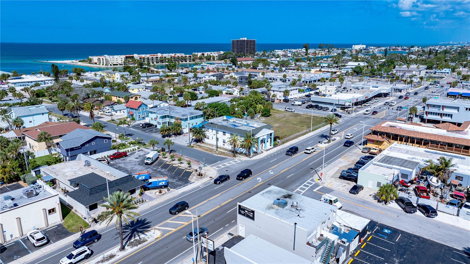 Image 10 of 21 For 7210 Gulf Boulevard