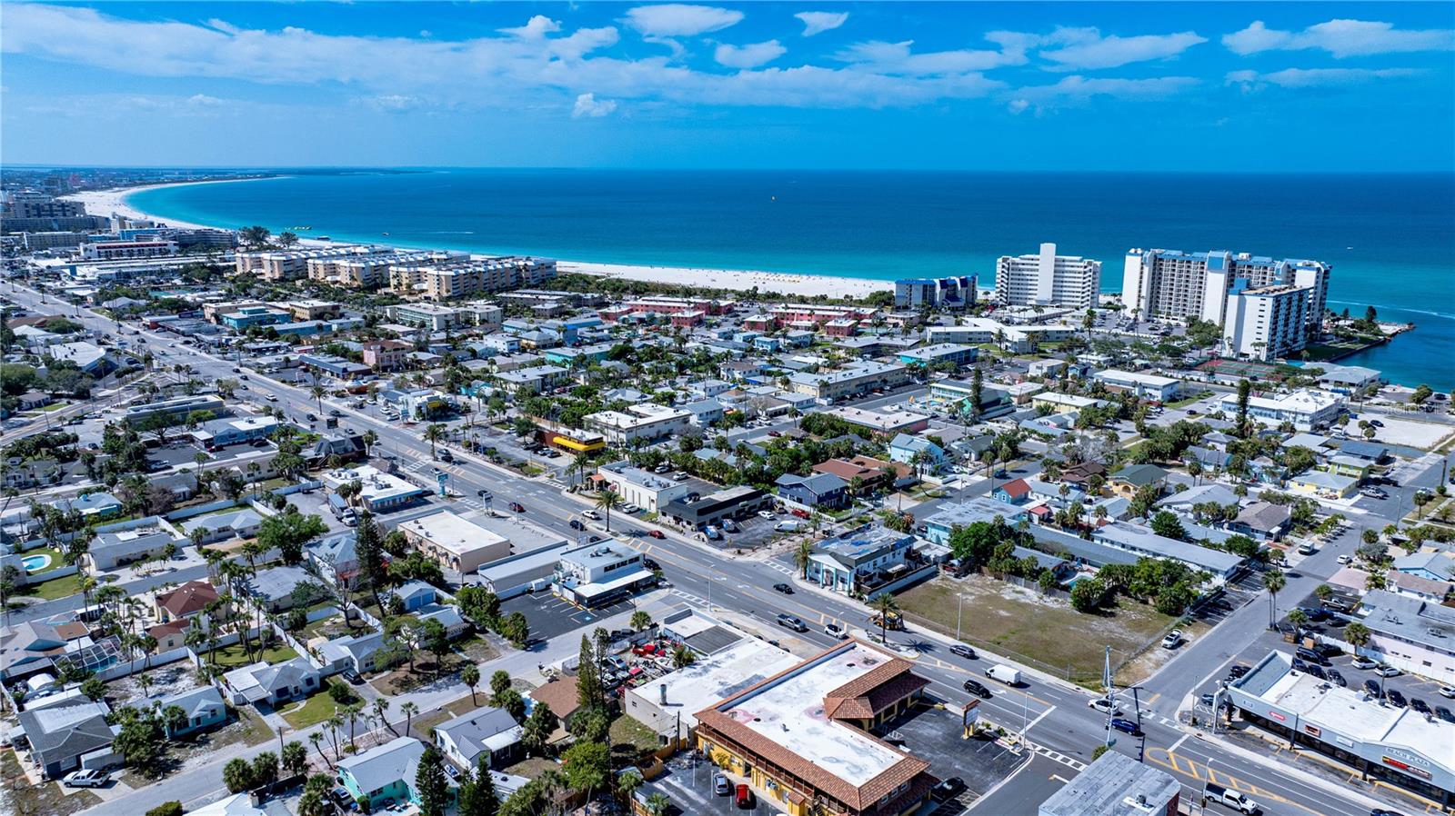 Image 18 of 21 For 7210 Gulf Boulevard