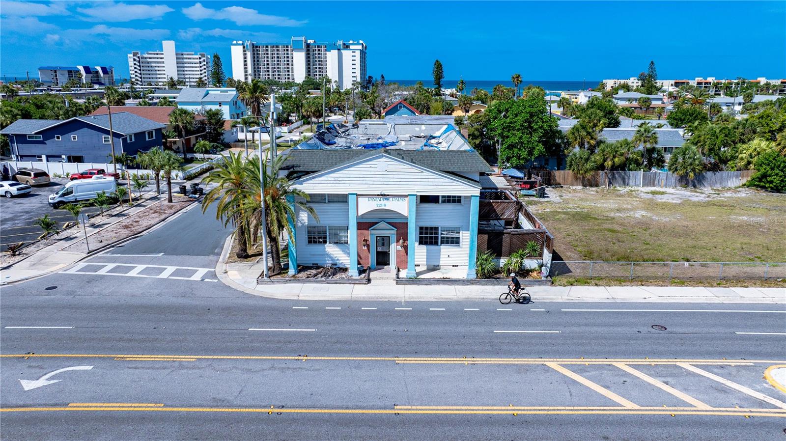 Image 4 of 21 For 7210 Gulf Boulevard