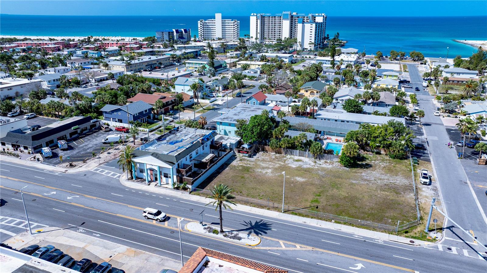 Image 6 of 21 For 7210 Gulf Boulevard