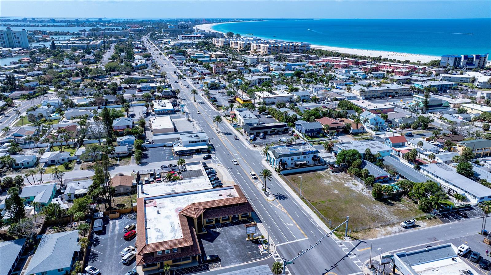 Image 8 of 21 For 7210 Gulf Boulevard