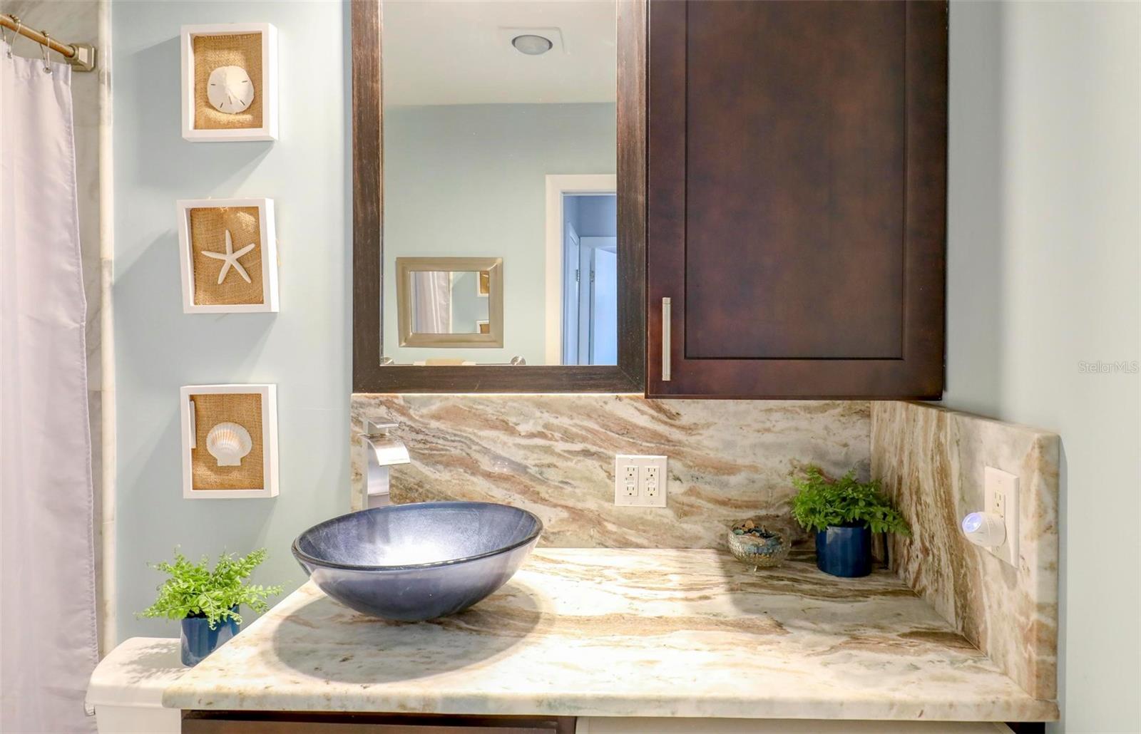 Image 17 of 55 For 8911 Blind Pass Road 321