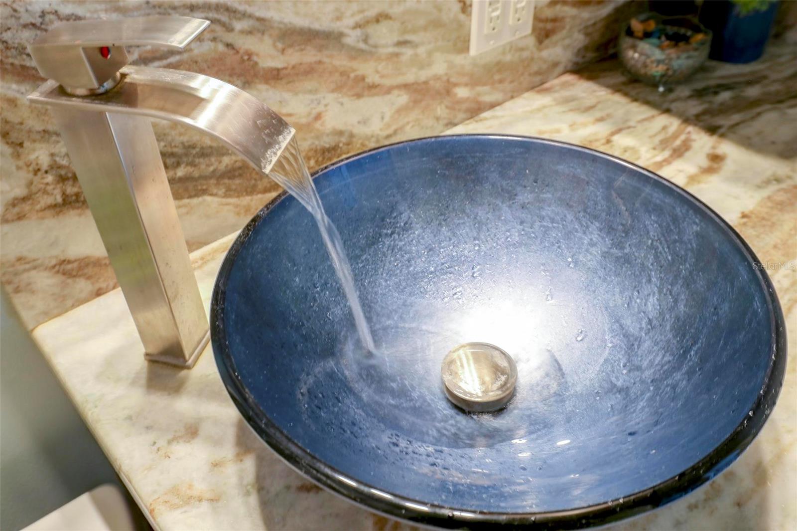 Image 18 of 55 For 8911 Blind Pass Road 321