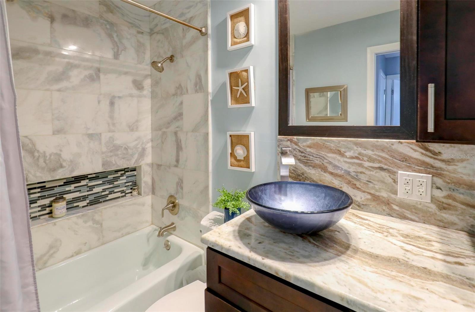 Image 19 of 55 For 8911 Blind Pass Road 321