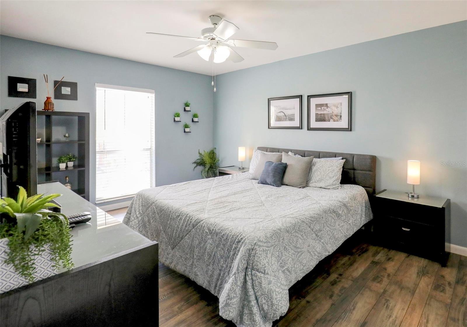 Image 27 of 55 For 8911 Blind Pass Road 321