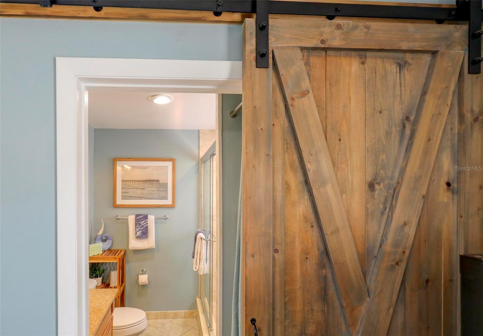 Image 31 of 55 For 8911 Blind Pass Road 321