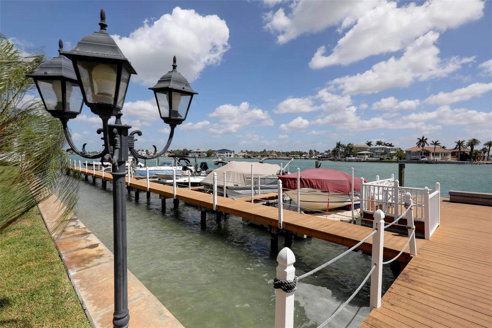 Image 44 of 55 For 8911 Blind Pass Road 321