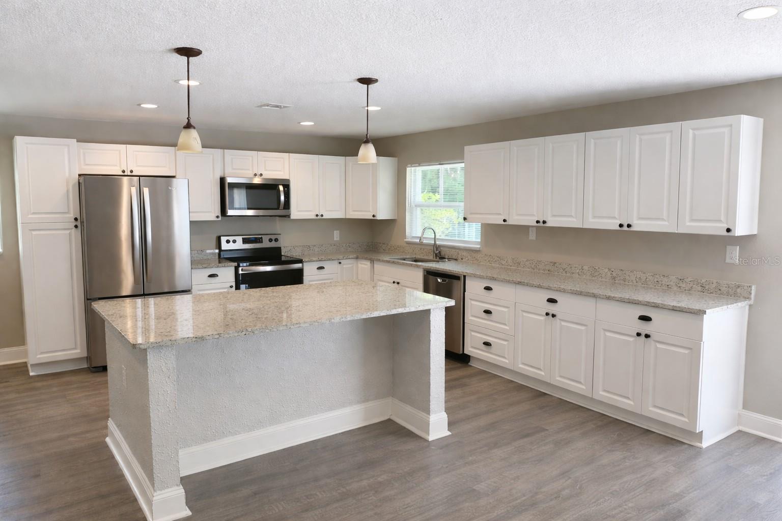 Image 2 of 14 For 6460 33rd Avenue N