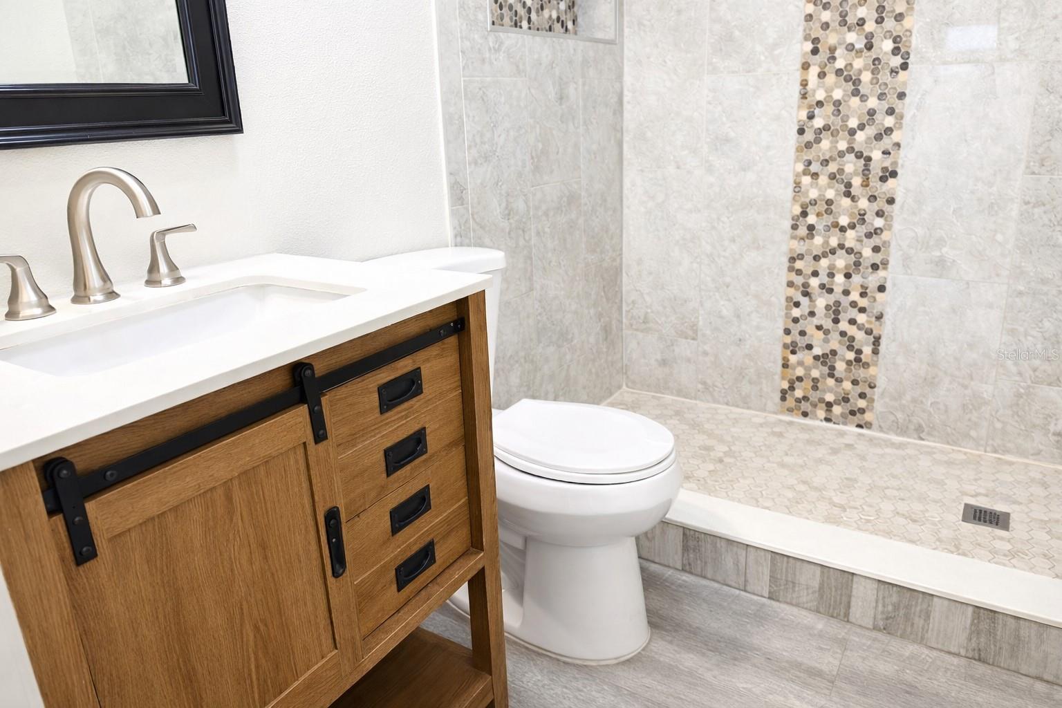 Image 9 of 14 For 6460 33rd Avenue N