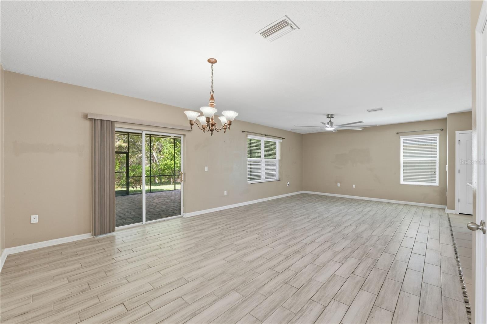 Image 10 of 42 For 13755 Covey Run Place