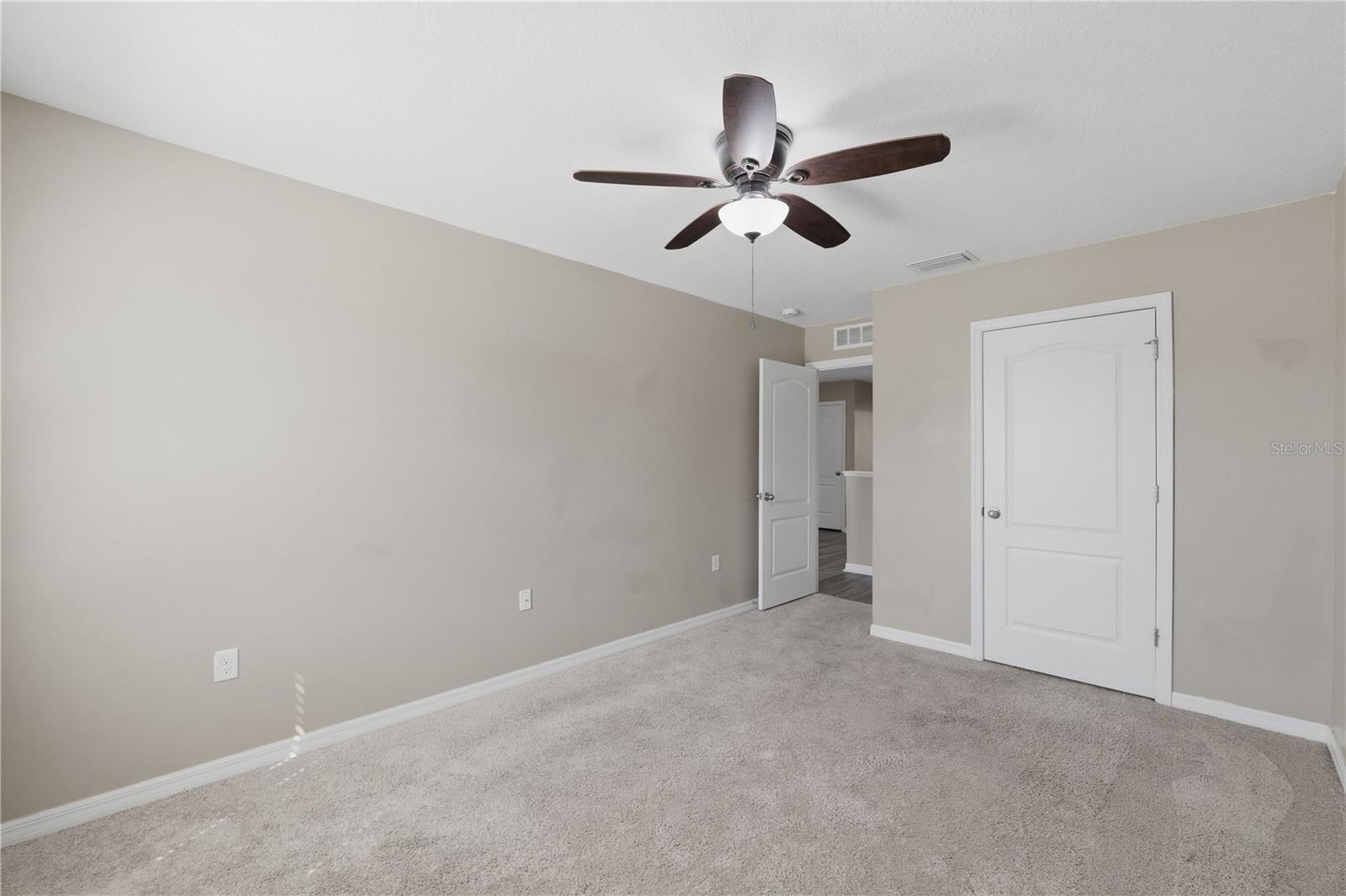 Image 23 of 42 For 13755 Covey Run Place