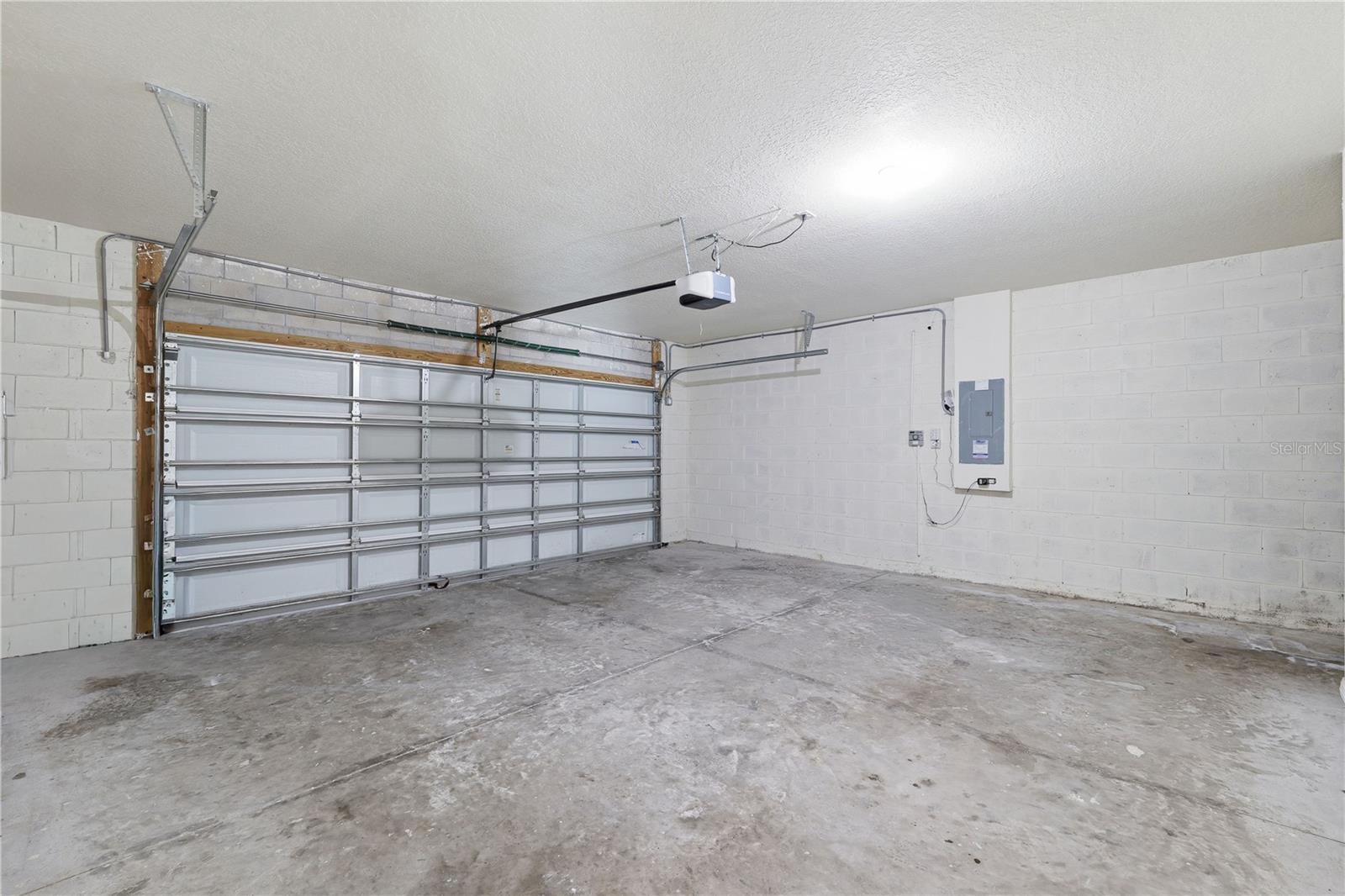 Image 29 of 42 For 13755 Covey Run Place