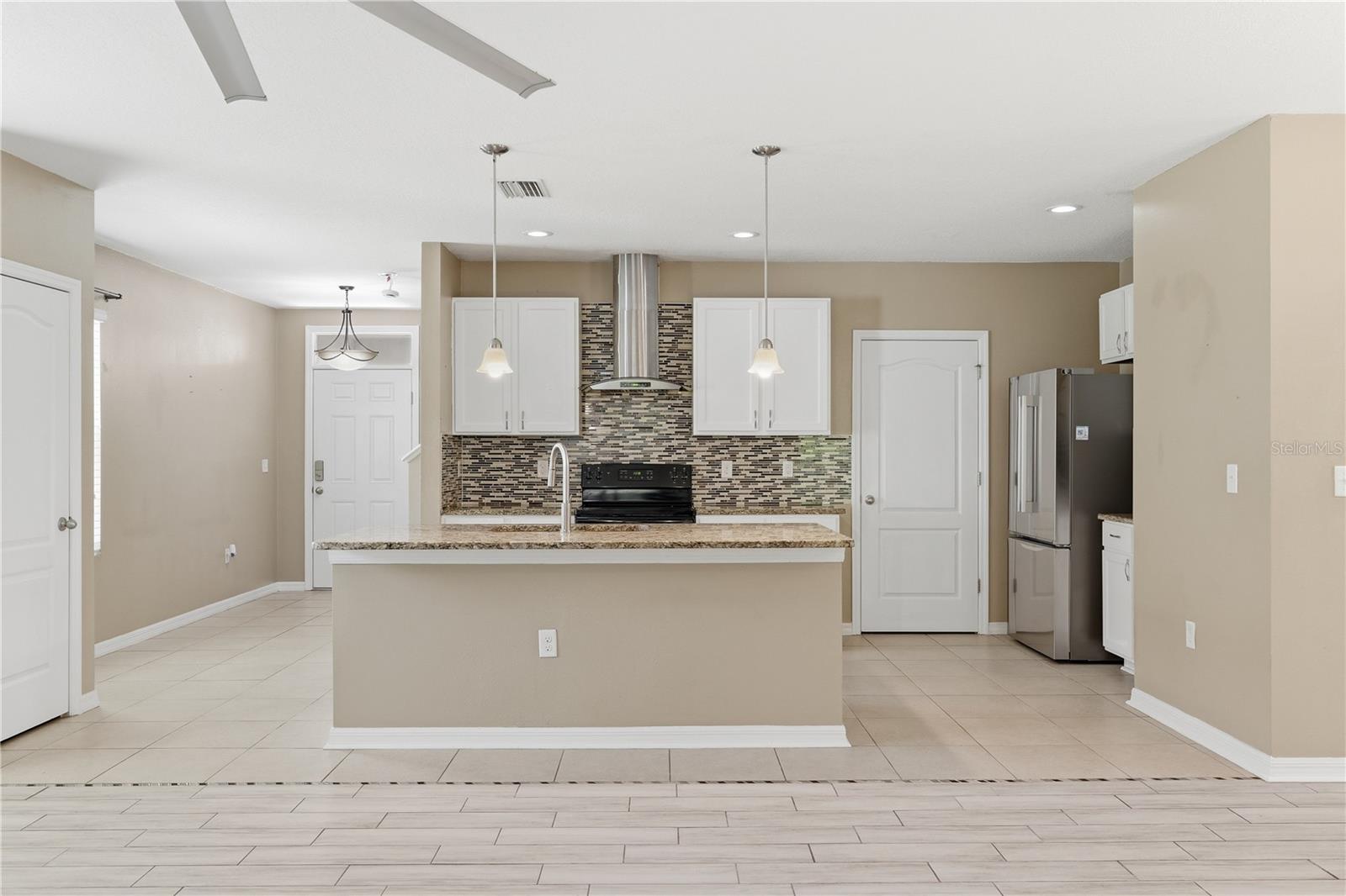 Image 8 of 42 For 13755 Covey Run Place