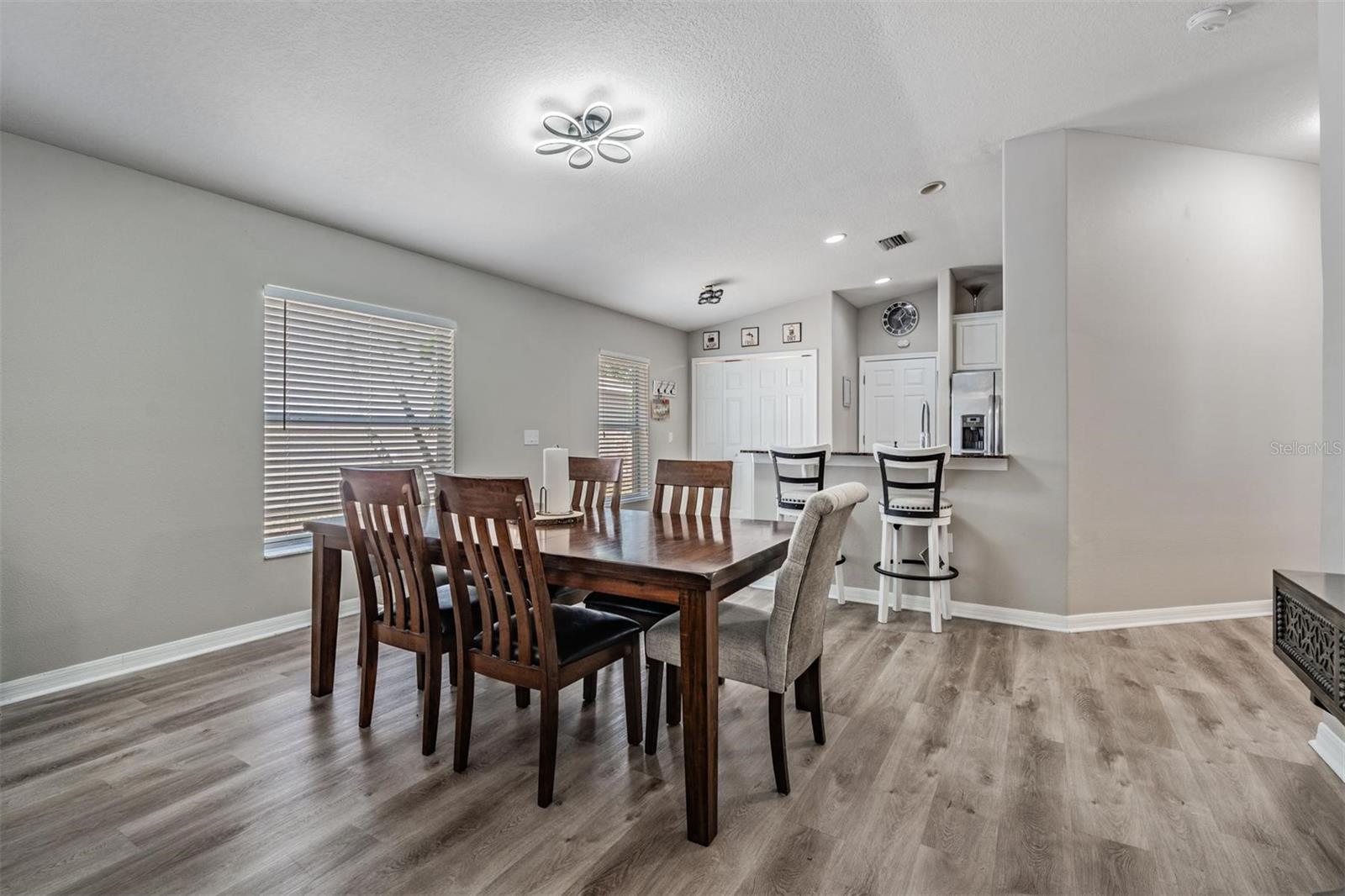 Image 15 of 43 For 12715 White Bluff Road