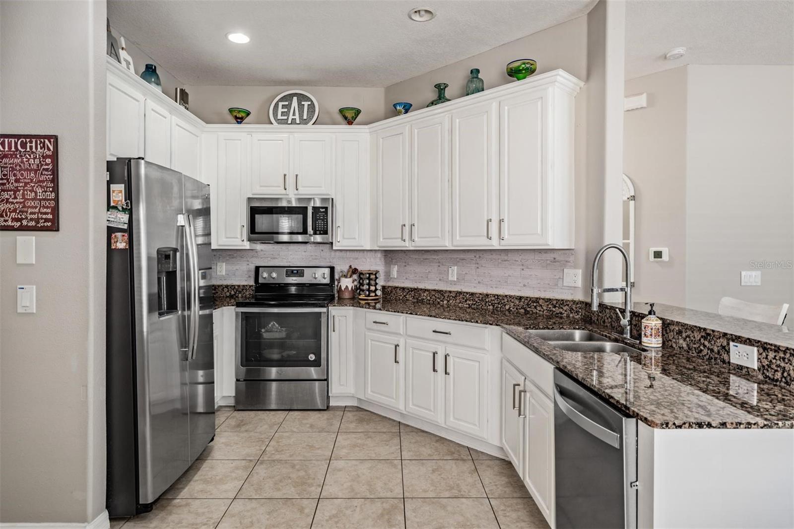 Image 9 of 43 For 12715 White Bluff Road