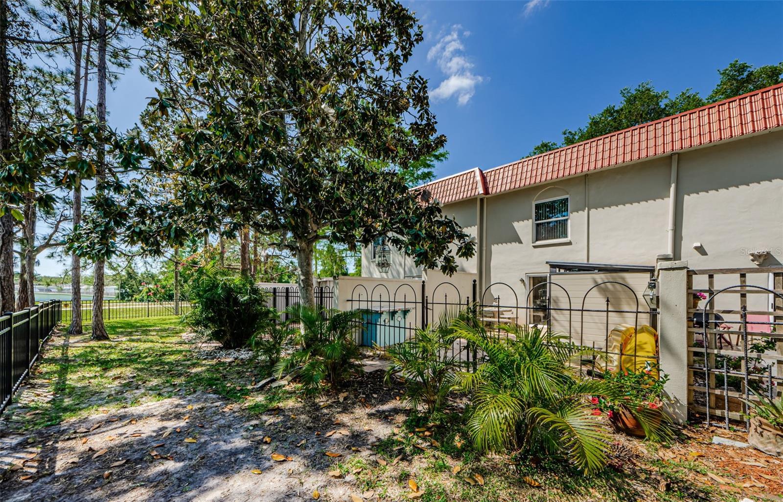 Image 15 of 44 For 2700 Bayshore Boulevard 580