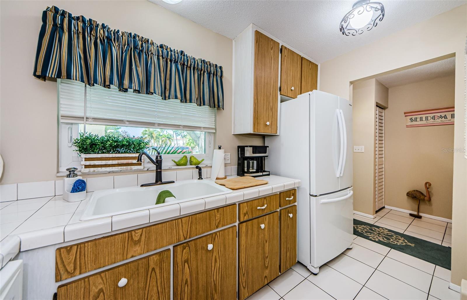 Image 19 of 44 For 2700 Bayshore Boulevard 580