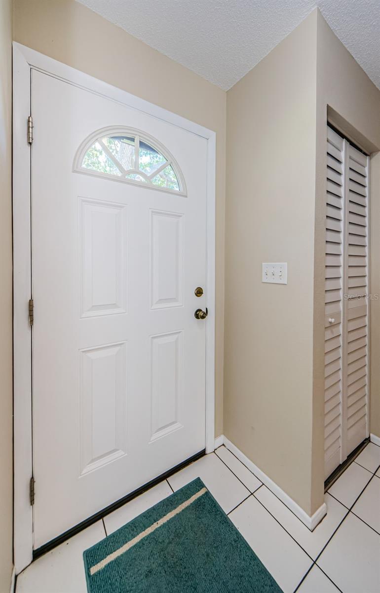 Image 4 of 44 For 2700 Bayshore Boulevard 580