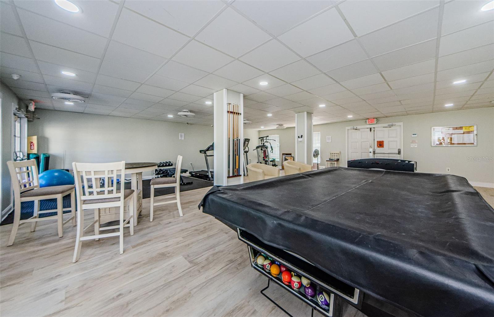 Image 41 of 44 For 2700 Bayshore Boulevard 580