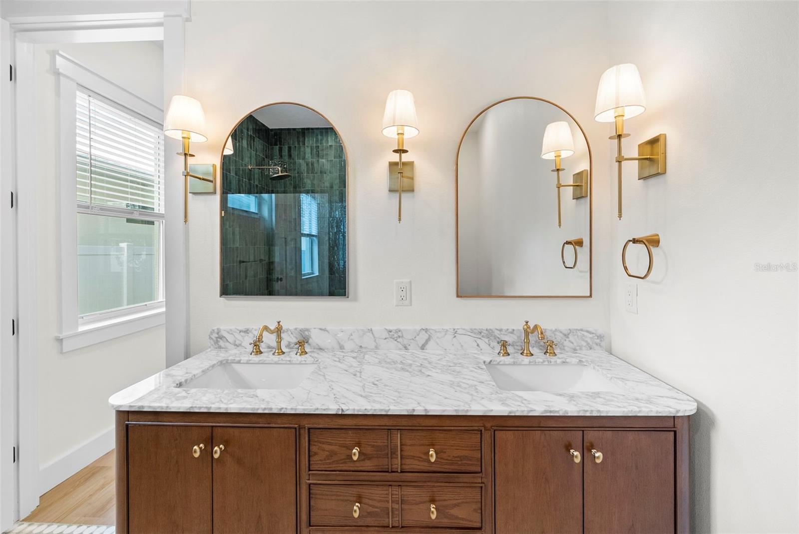 Image 27 of 44 For 1712 Comanche Avenue