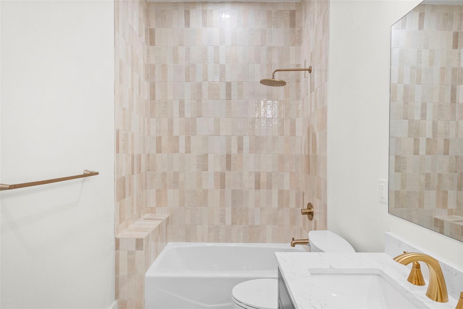 Image 32 of 44 For 1712 Comanche Avenue