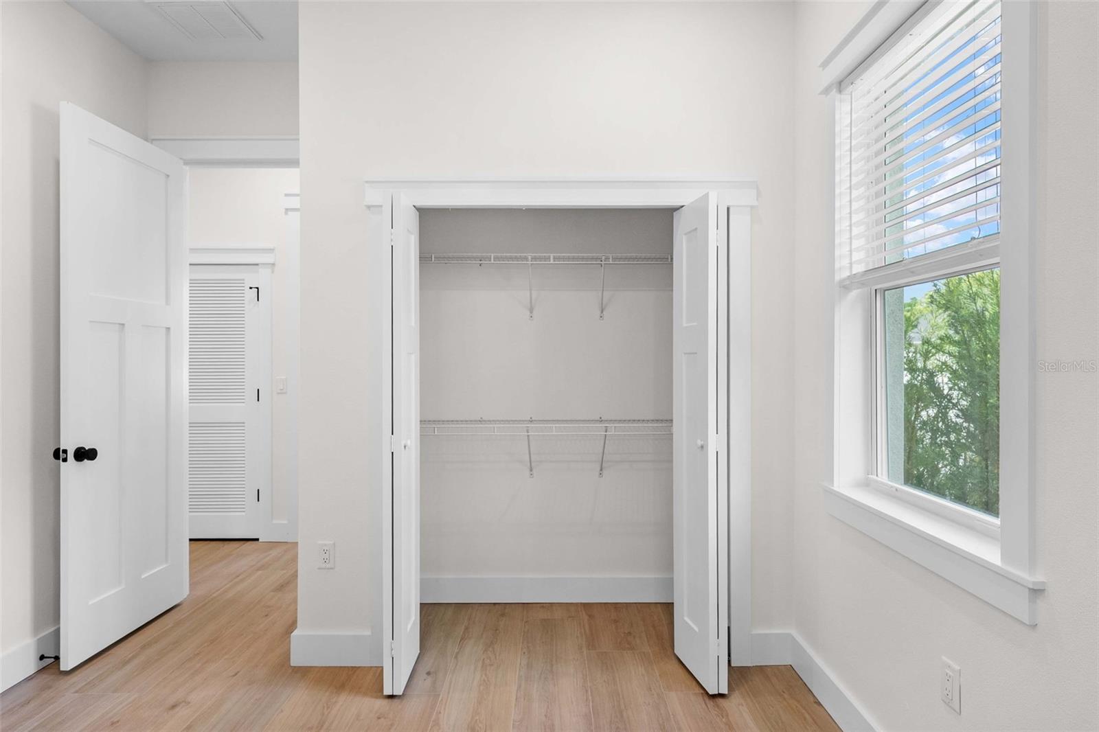 Image 38 of 44 For 1712 Comanche Avenue