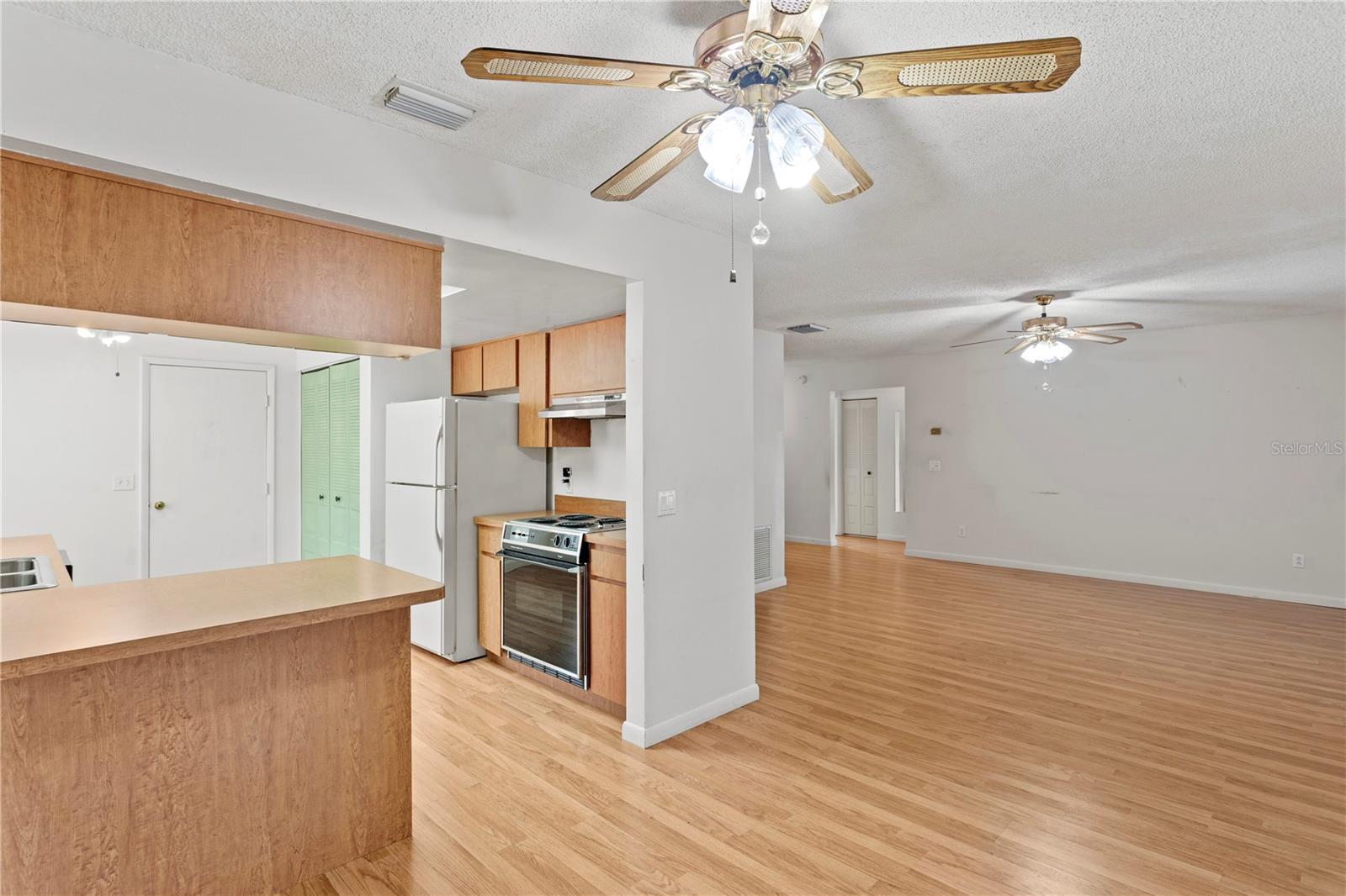 Image 10 of 35 For 9247 Camino Villa Boulevard