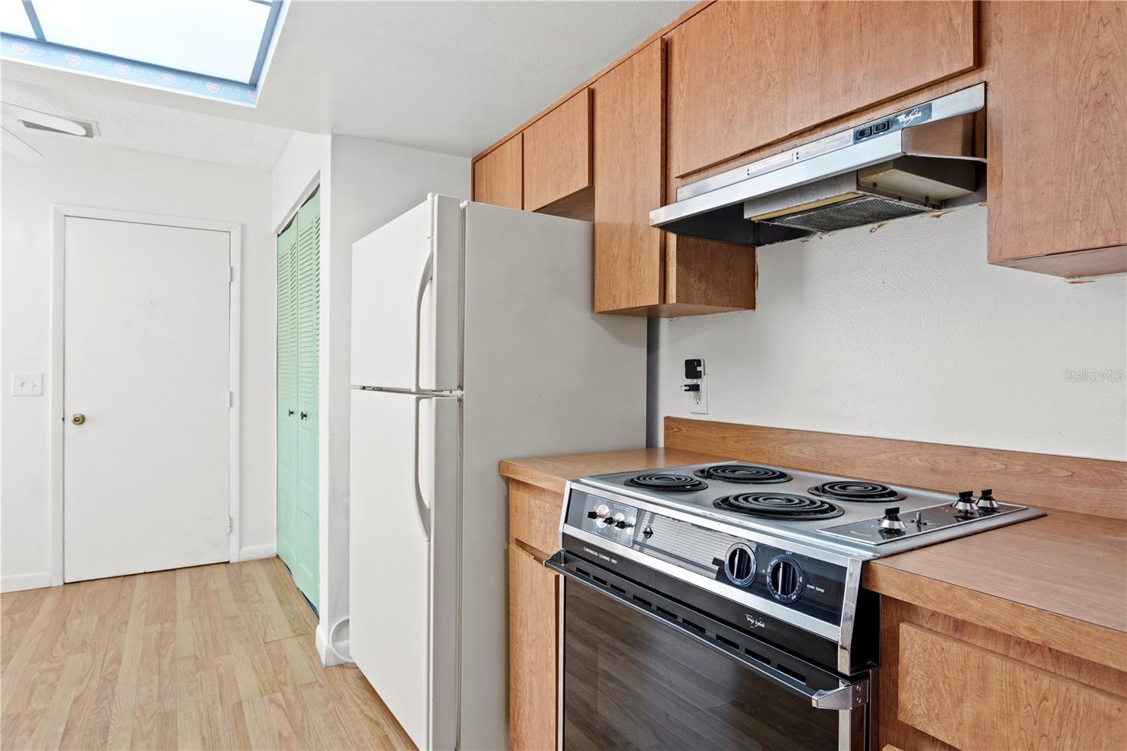 Image 13 of 35 For 9247 Camino Villa Boulevard