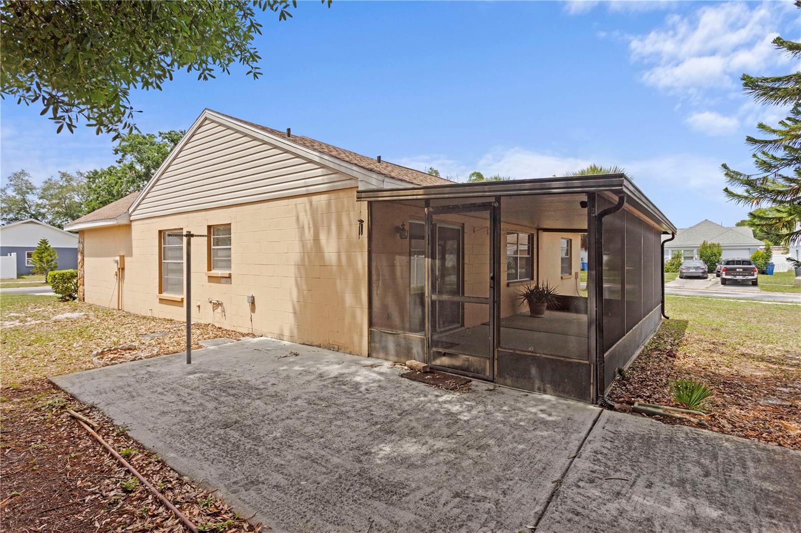 Image 30 of 35 For 9247 Camino Villa Boulevard