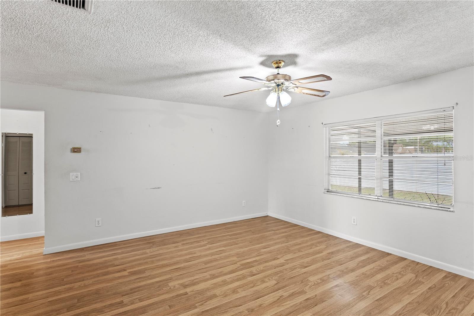 Image 6 of 35 For 9247 Camino Villa Boulevard